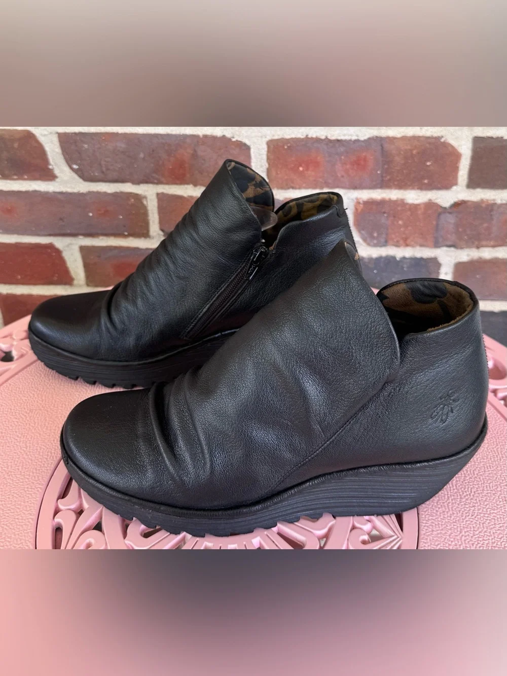 Fly London Women’s Size 10 Black Leather Wedge Ankle Boots/Booties